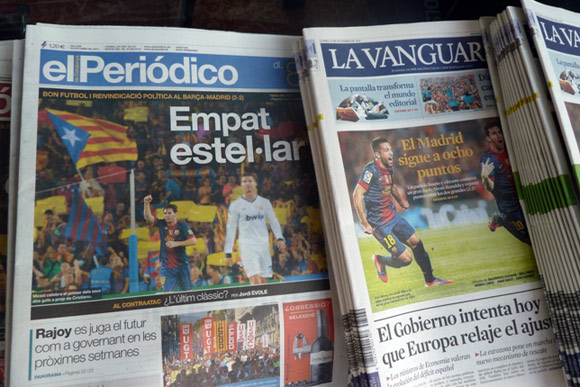 foto delle copertine dei giornali spagnoli in edicola