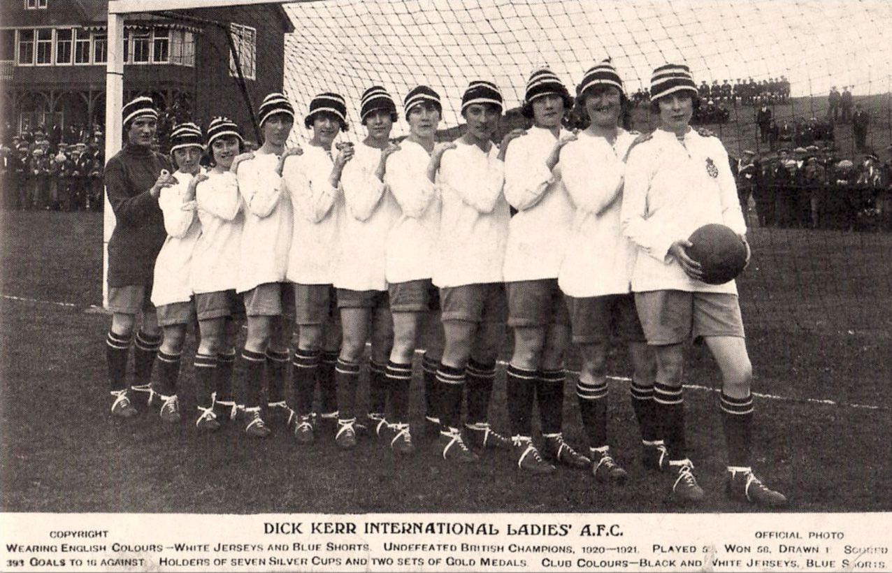1920-21, Dick, Kerr's International Ladies AFC, foto ufficiale