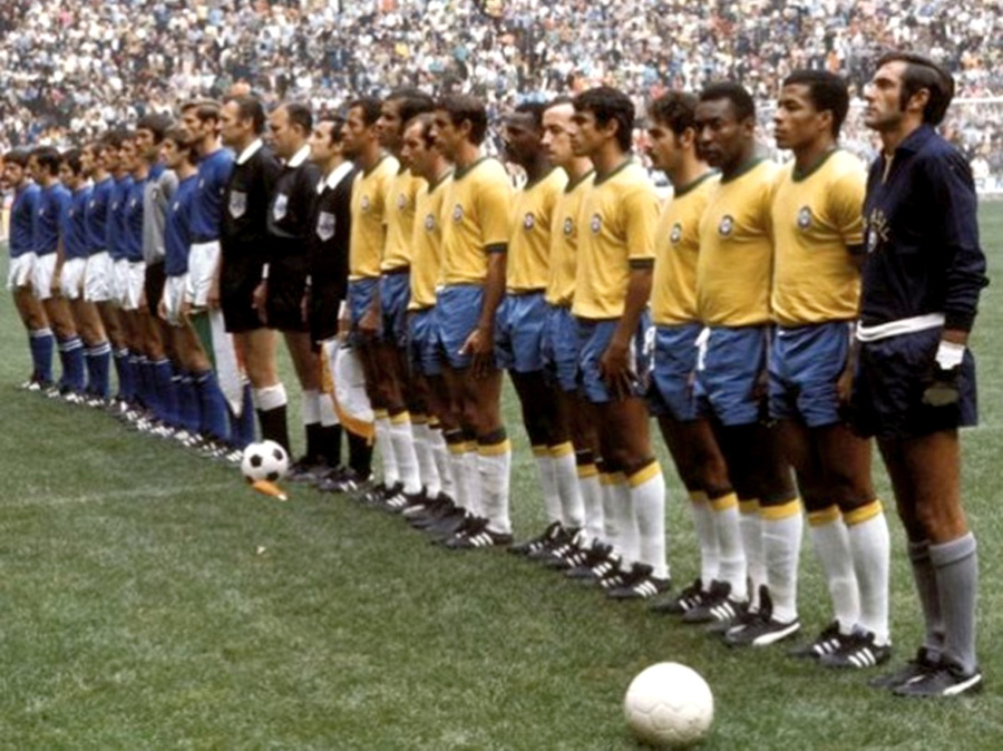 foto delle formazioni di Italia - Brasile 1970